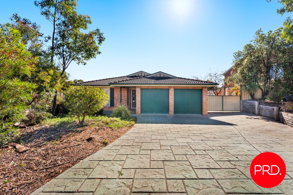 17 Glennie Place QUEANBEYAN WEST 2