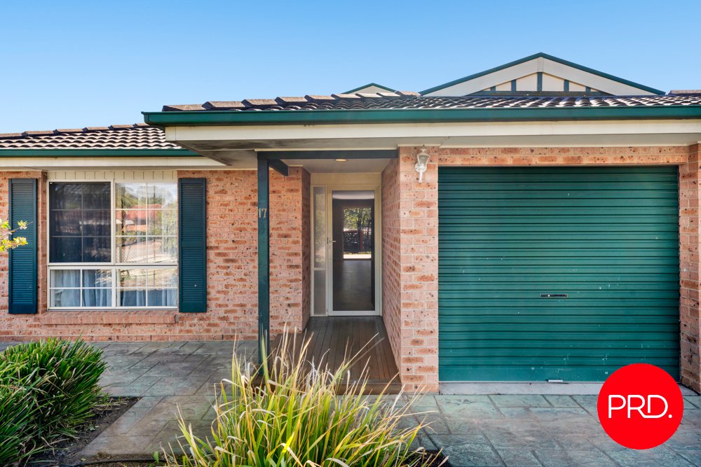 17 Glennie Place QUEANBEYAN WEST 17