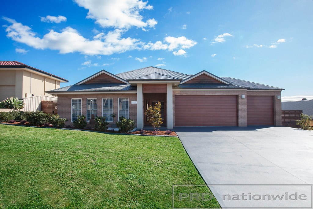 17 Gloaming Avenue EAST MAITLAND 1