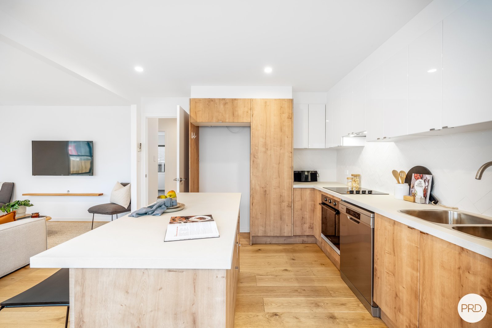 1/7 Goodwood Road GOODWOOD 11