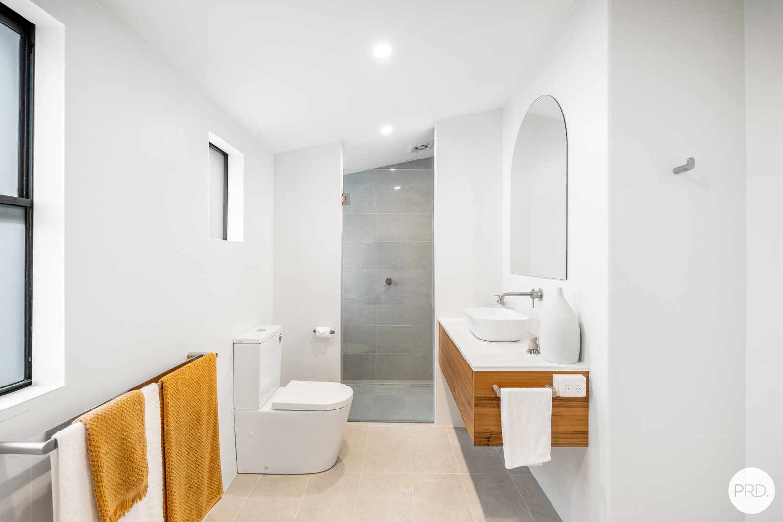 1/7 Goodwood Road GOODWOOD 24