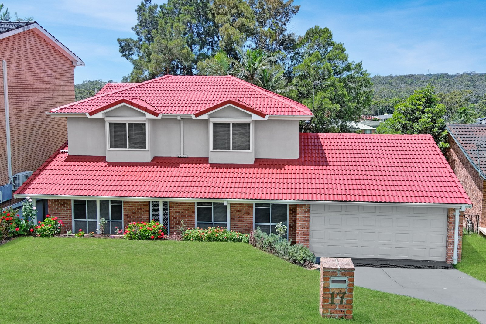 17 Goolagong St  AVONDALE 1