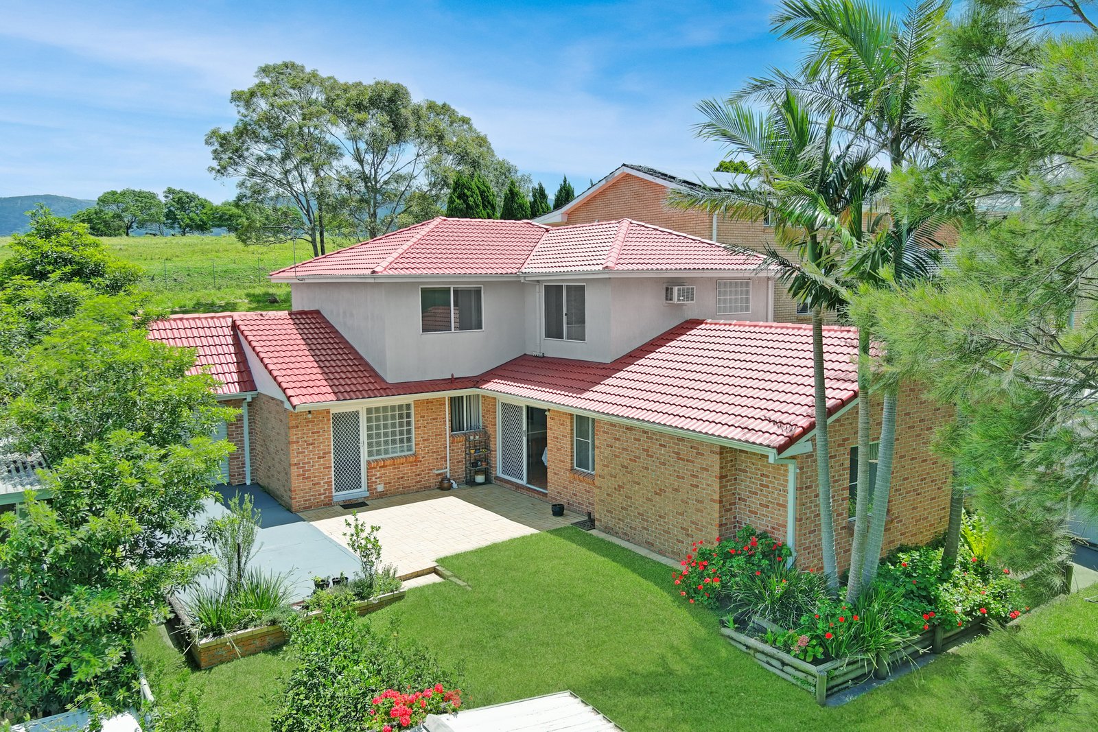 17 Goolagong St  AVONDALE 2