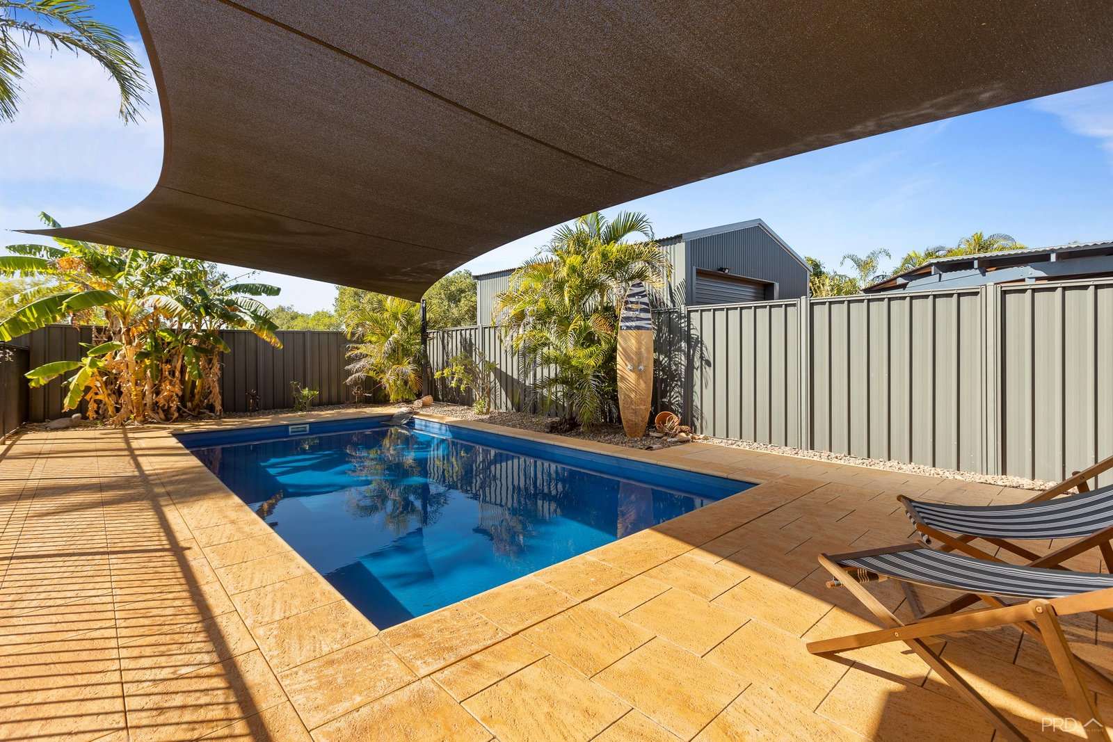 17 Goshawk Loop DJUGUN 9