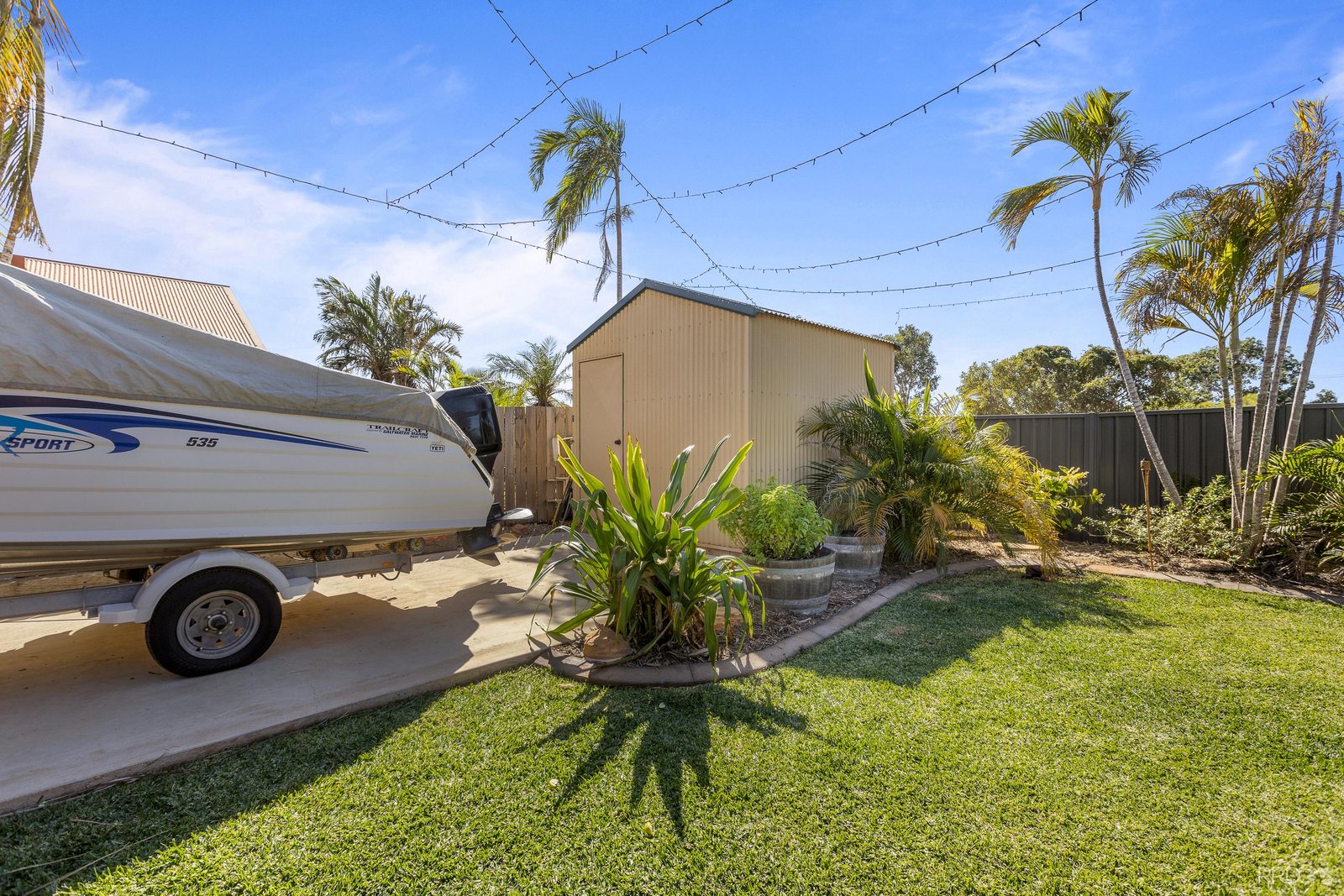 17 Goshawk Loop DJUGUN 11