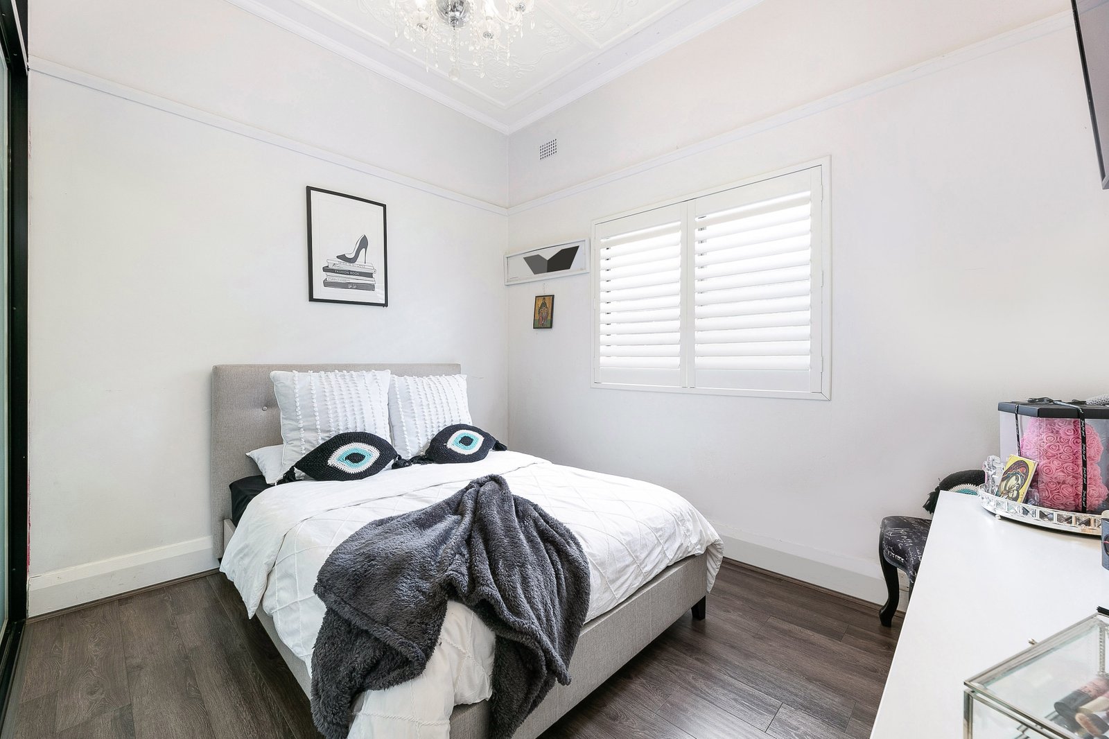 17 Graham Avenue MARRICKVILLE 6