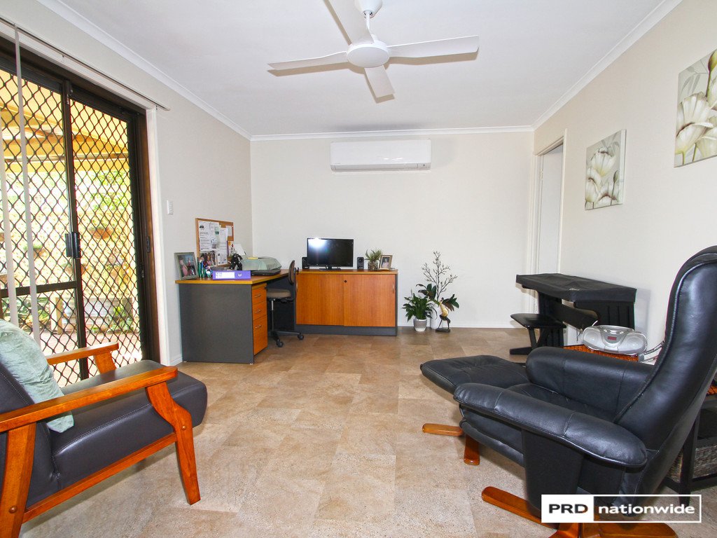 17 Granada Court POINT VERNON 12