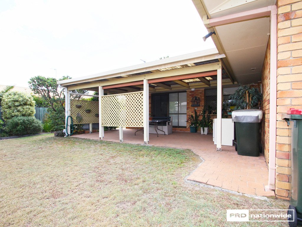 17 Granada Court POINT VERNON 16