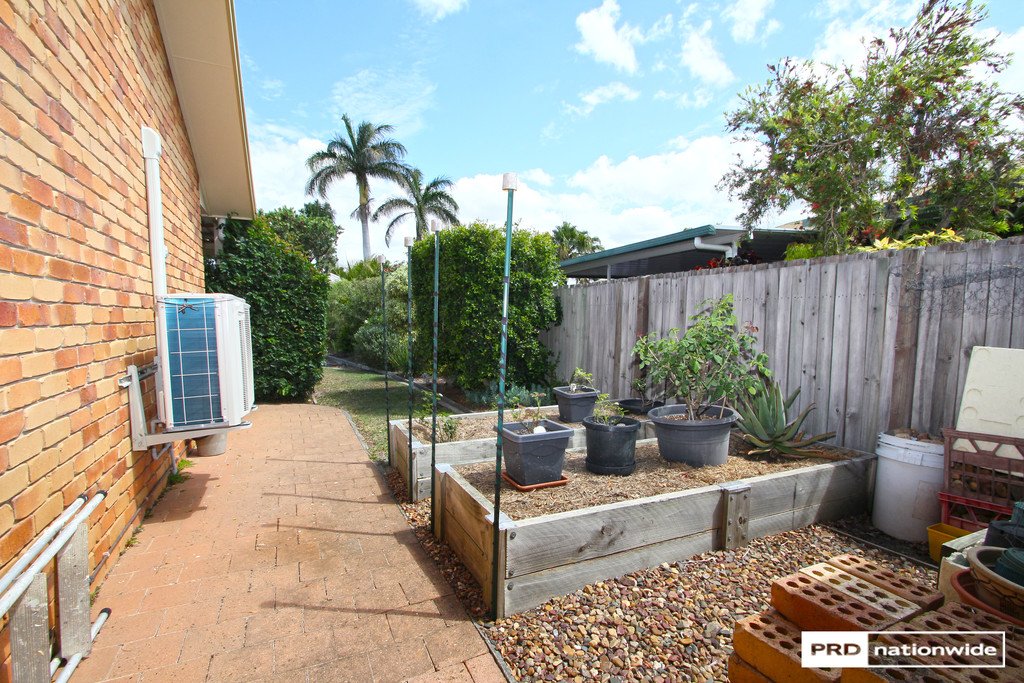 17 Granada Court POINT VERNON 20