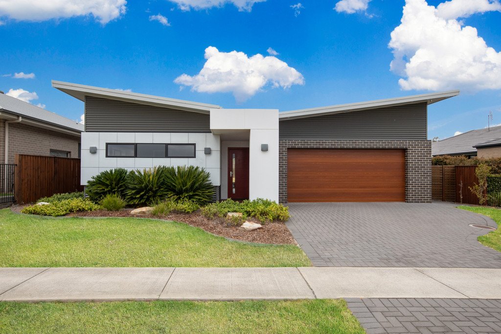 17 Grand Parade RUTHERFORD 1