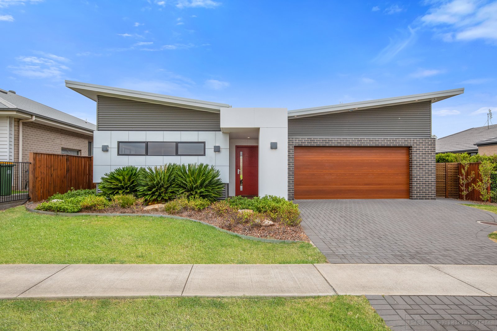 17 Grand Parade RUTHERFORD 1