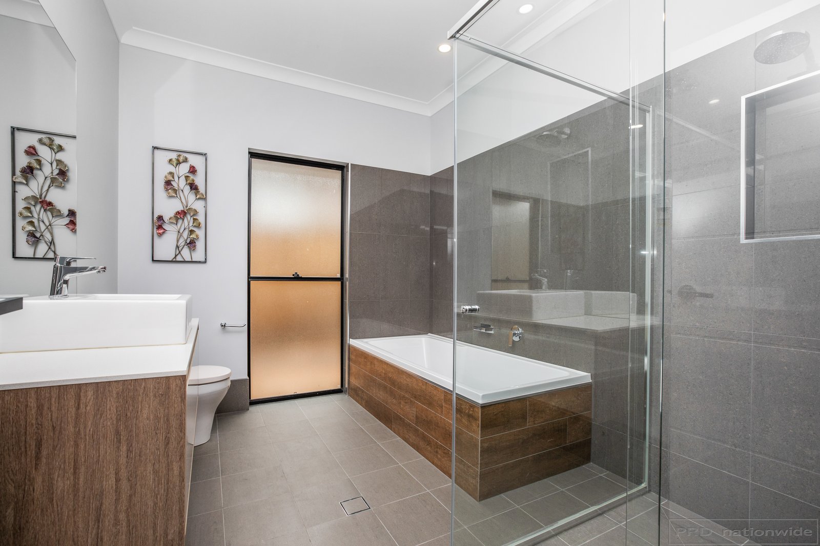 17 Grand Parade RUTHERFORD 11