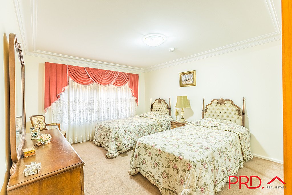 17 Grant Street TAMWORTH 7
