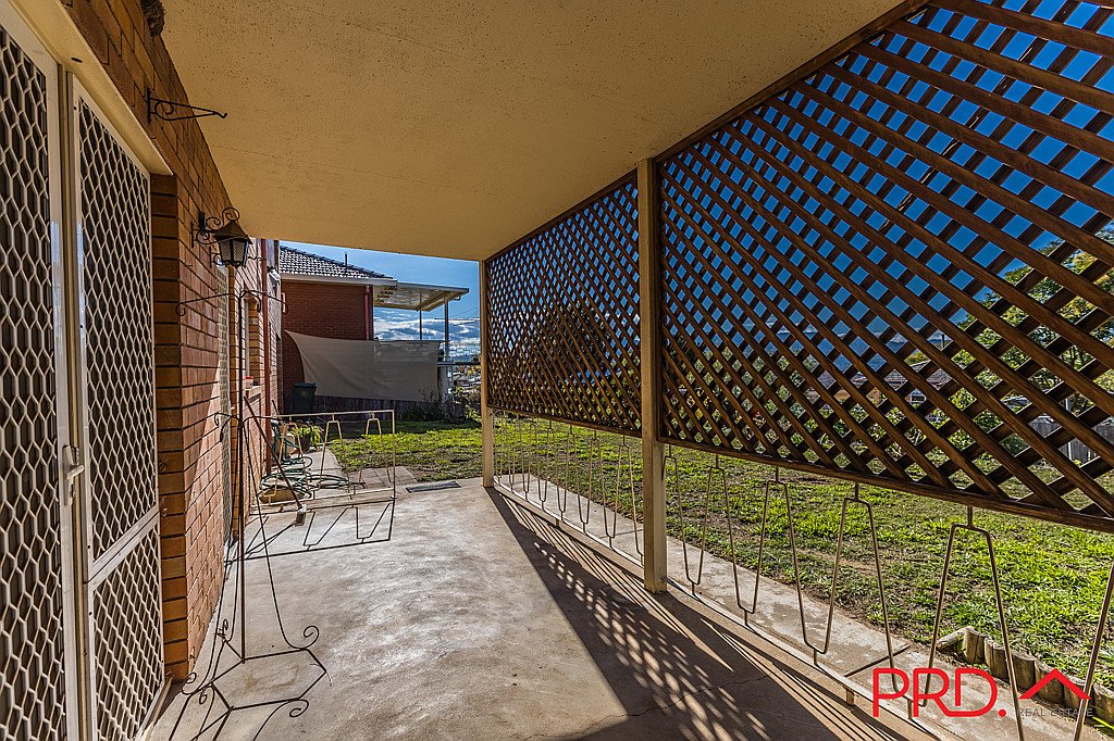 17 Grant Street TAMWORTH 14