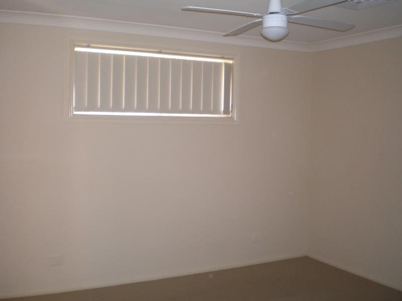1/7 Gregory Close TAMWORTH 7