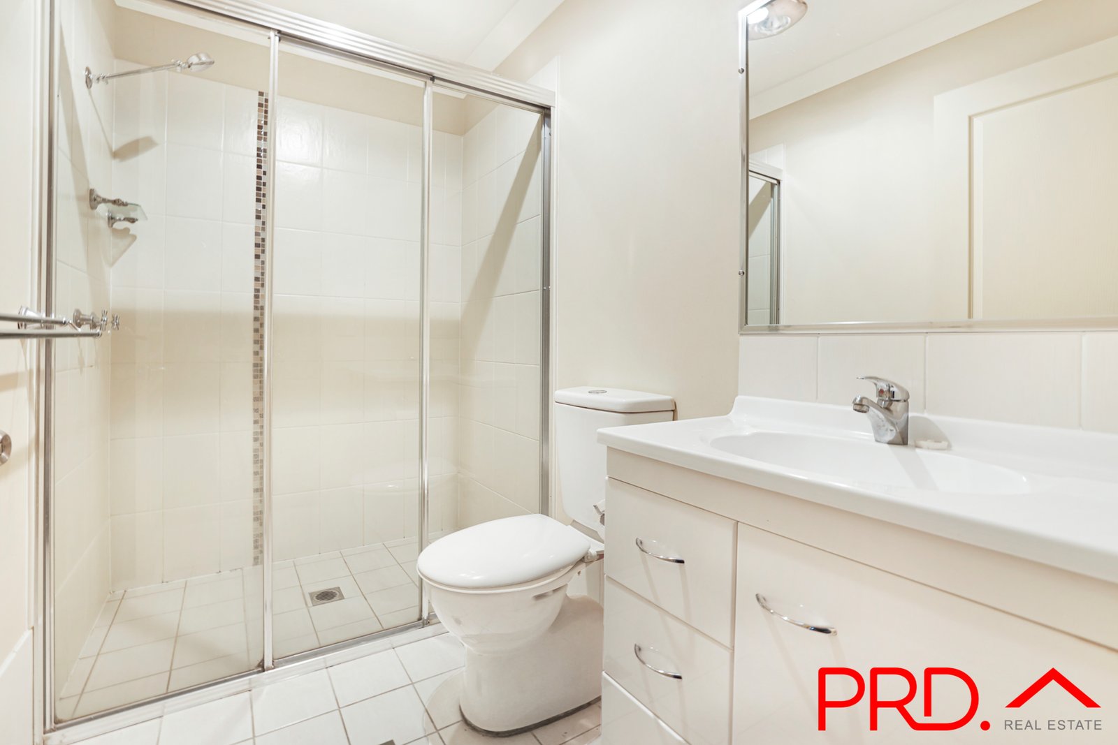 1/7 Gregory Close TAMWORTH 8