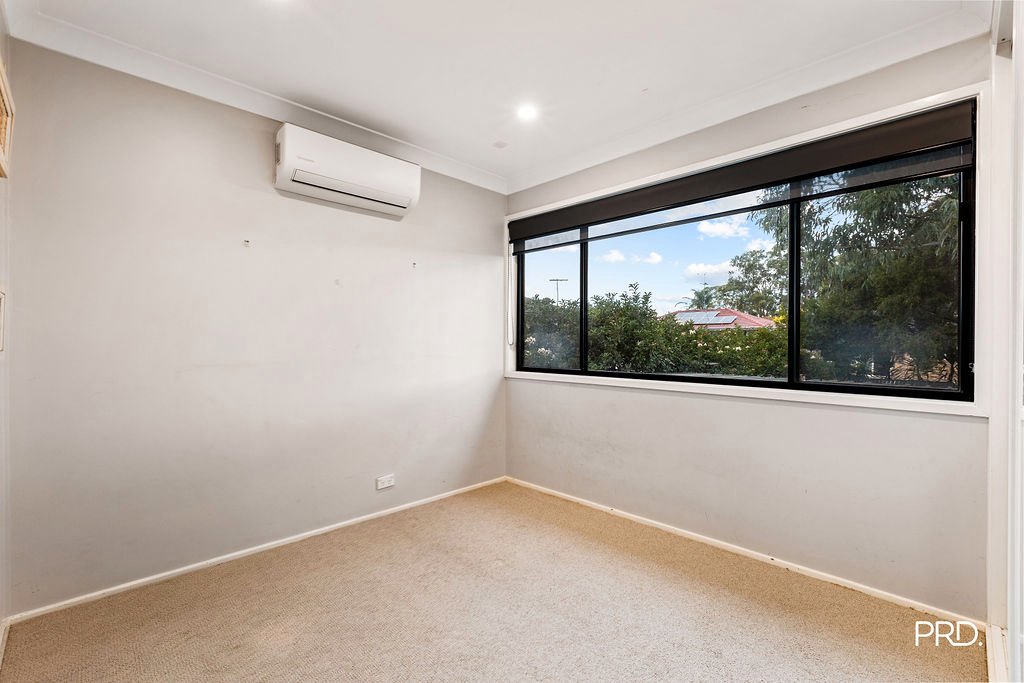 17 Griffiths Road MCGRATHS HILL 10