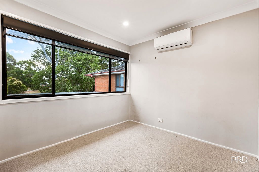 17 Griffiths Road MCGRATHS HILL 11