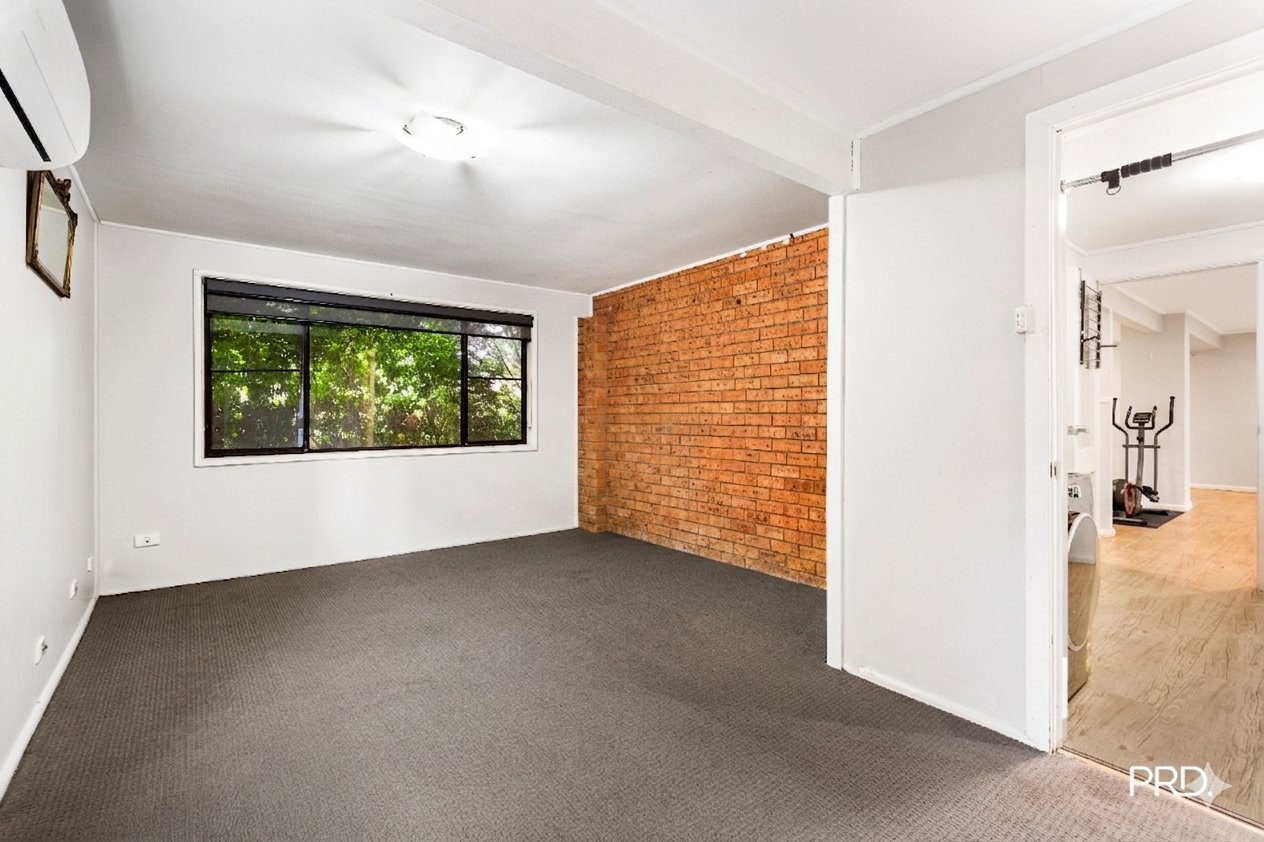 17 Griffiths Road MCGRATHS HILL 13