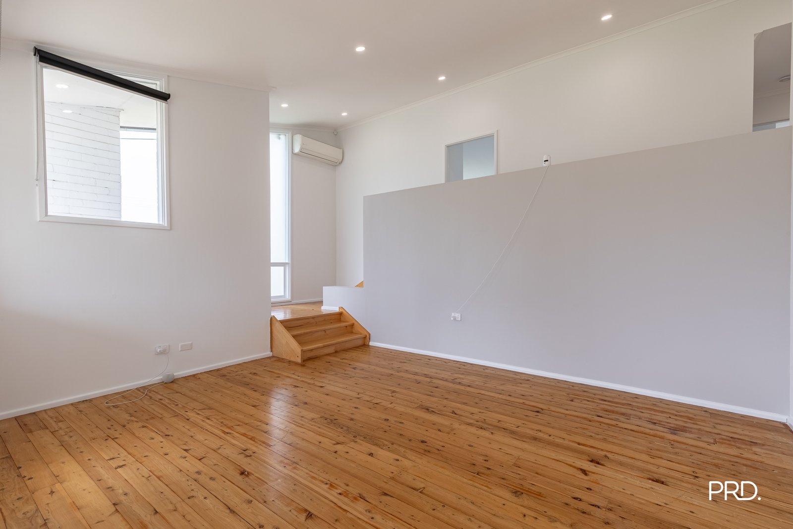 17 Haining St  Cambridge Park 5