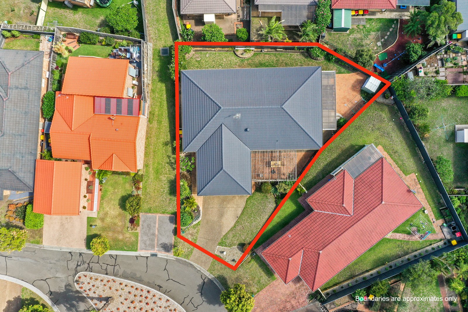 17 Hallam Close KANAHOOKA 12