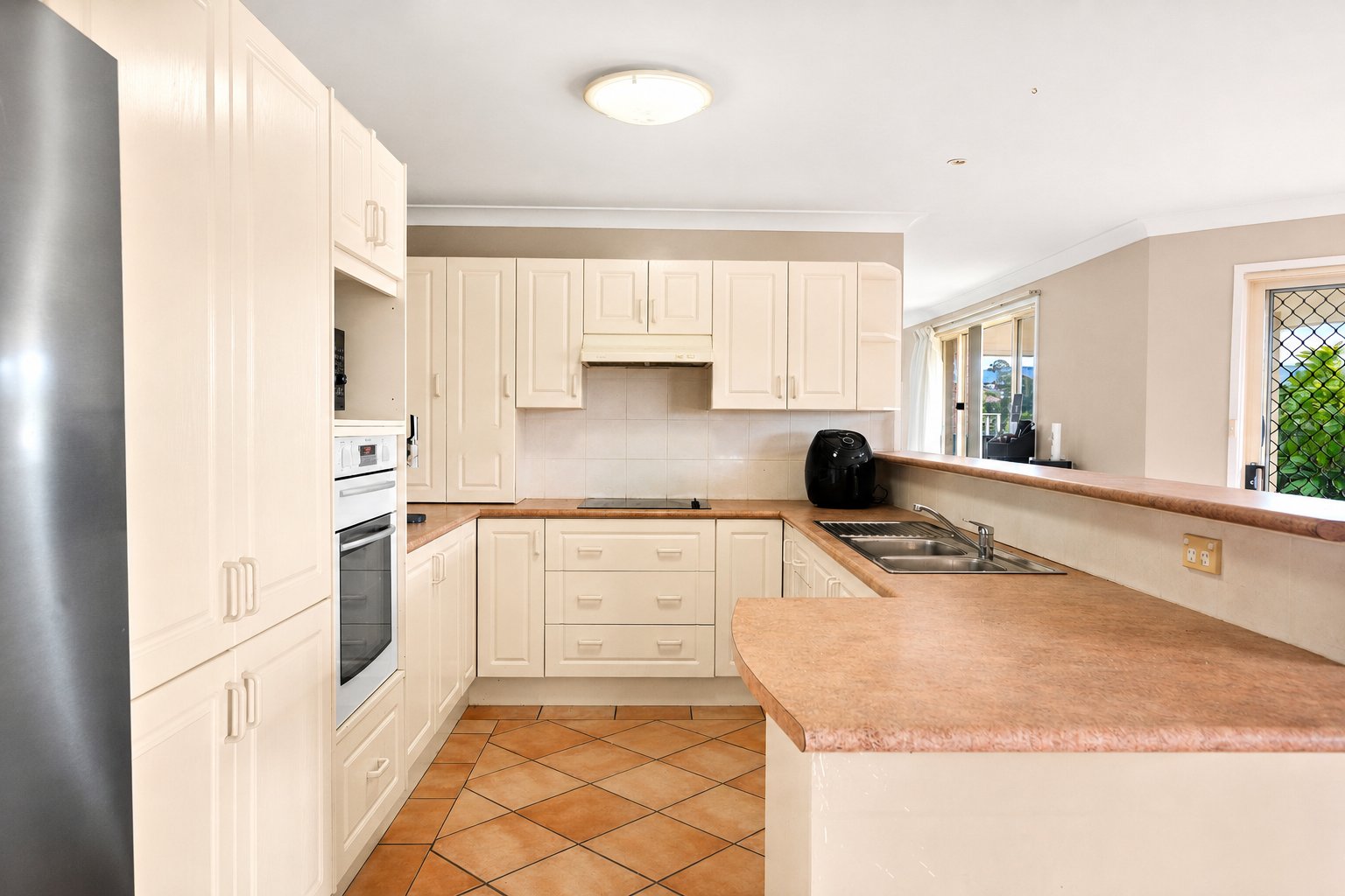 17 Hallam Close KANAHOOKA 2
