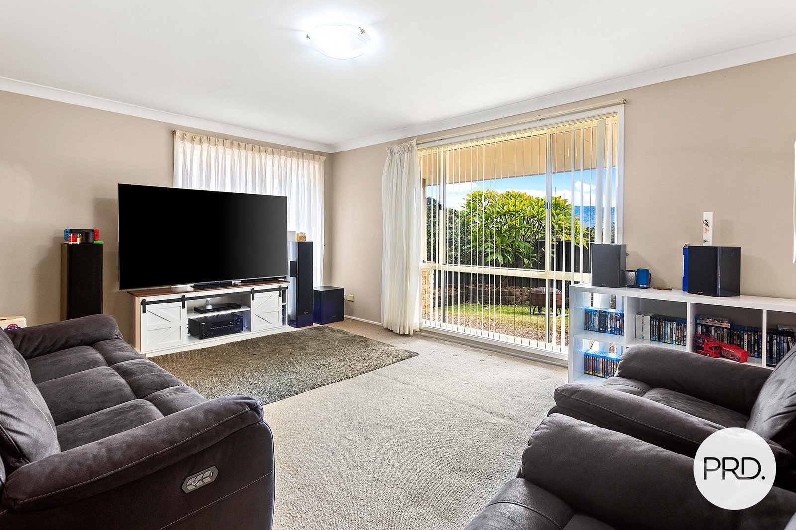 17 Hallam Close KANAHOOKA 4