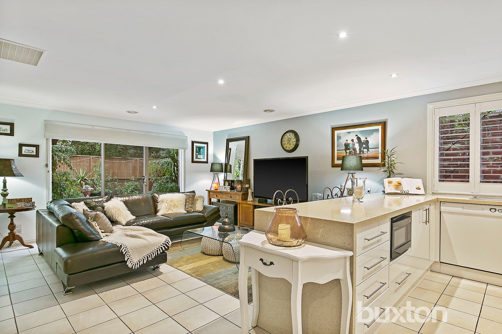 Gallery: 17 Harry Court
