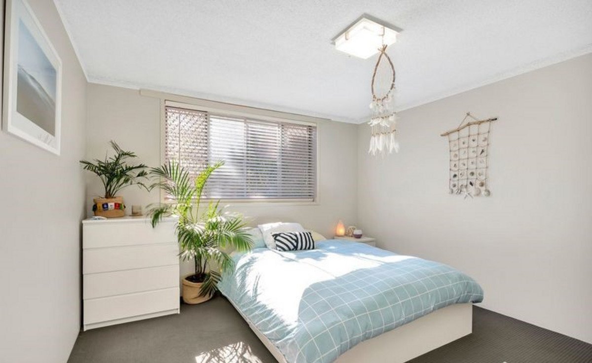 1/7 Hayle Street Burleigh Heads 5