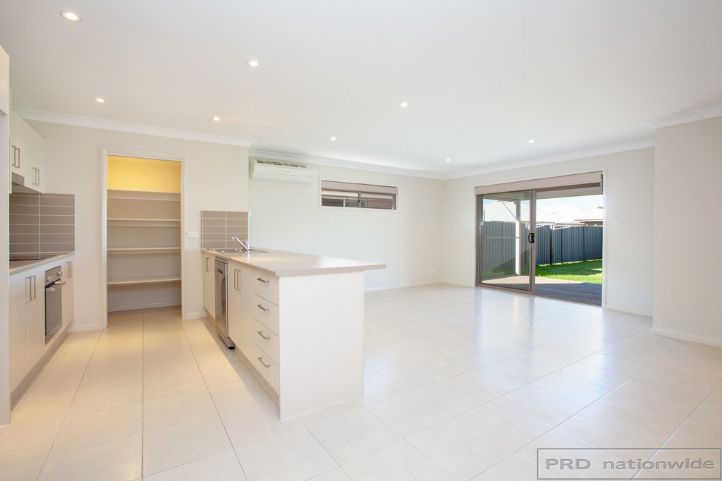 17 Hayworth Street RUTHERFORD 5