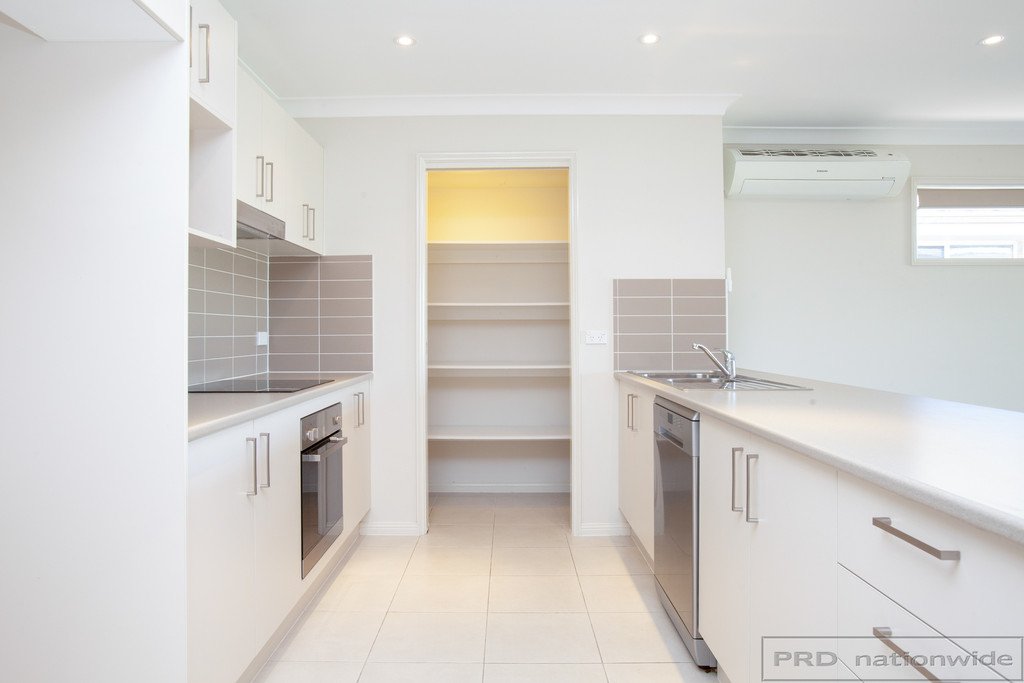 17 Hayworth Street RUTHERFORD 6