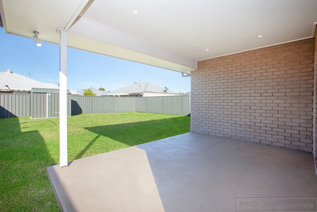 17 Hayworth Street RUTHERFORD 9
