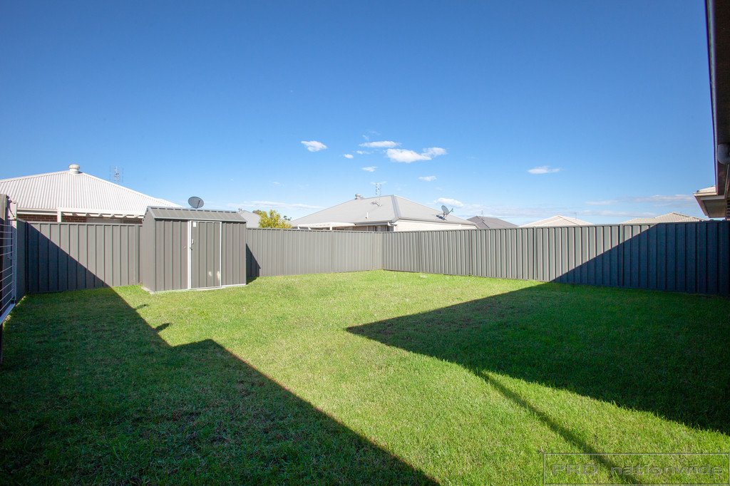 17 Hayworth Street RUTHERFORD 11