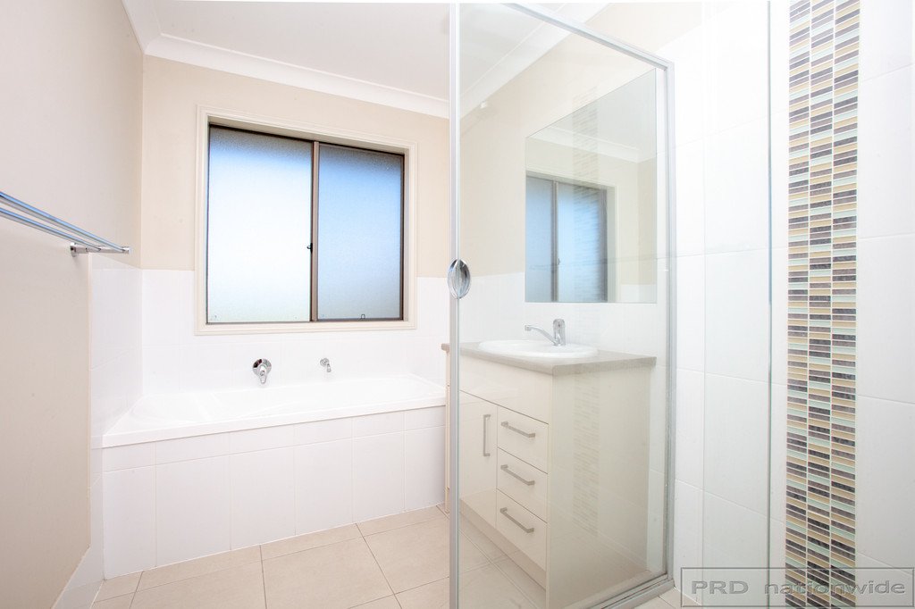 17 Hayworth Street RUTHERFORD 16