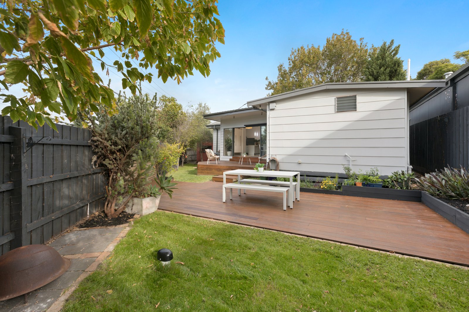 Gallery: 17 Heather Grove