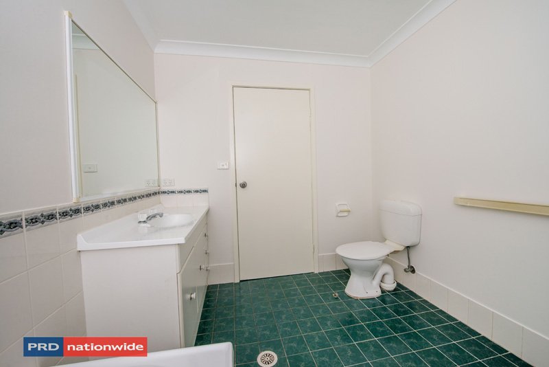 1/7 Helm Close SALAMANDER BAY 19