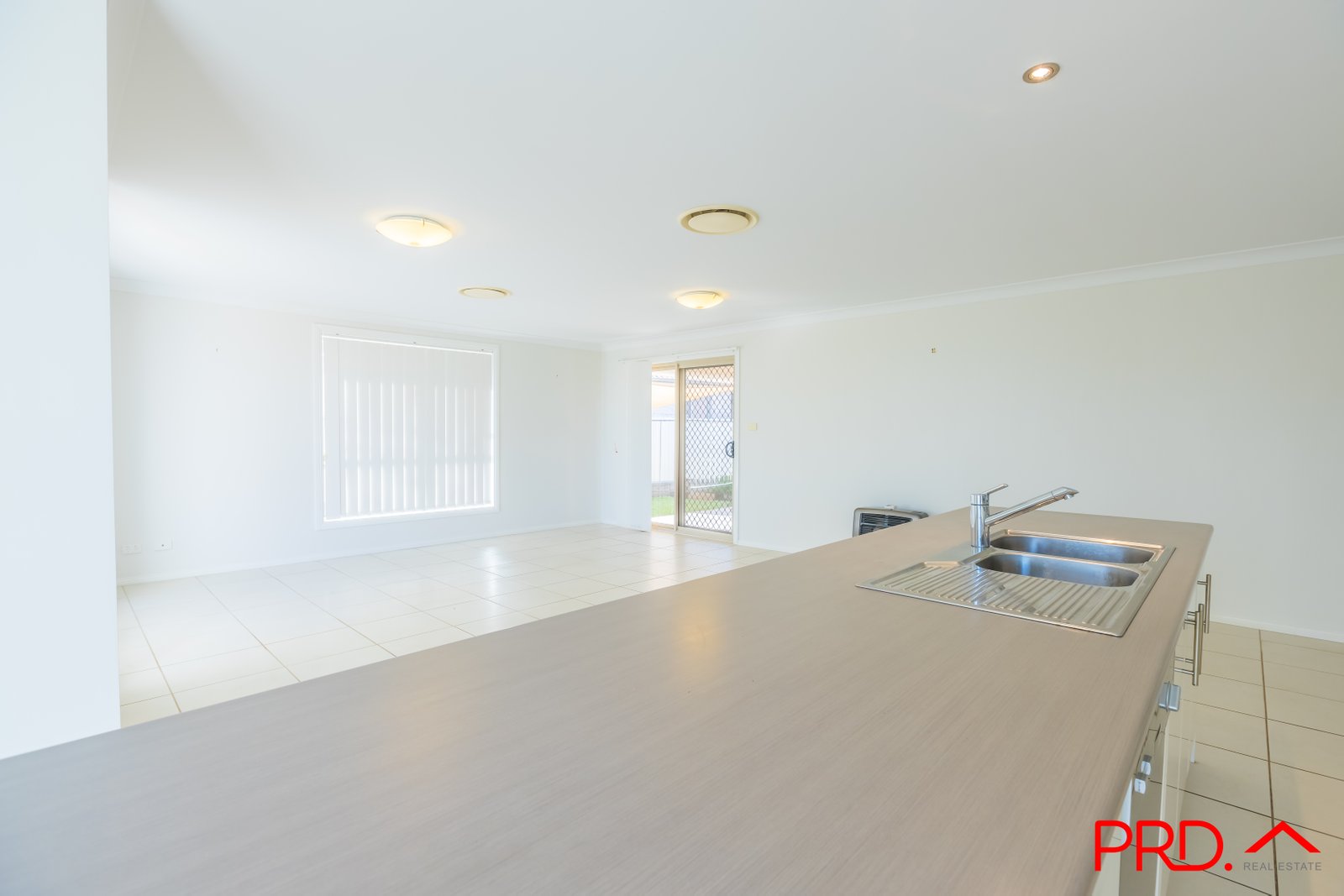 17 Hibiscus Way TAMWORTH 8