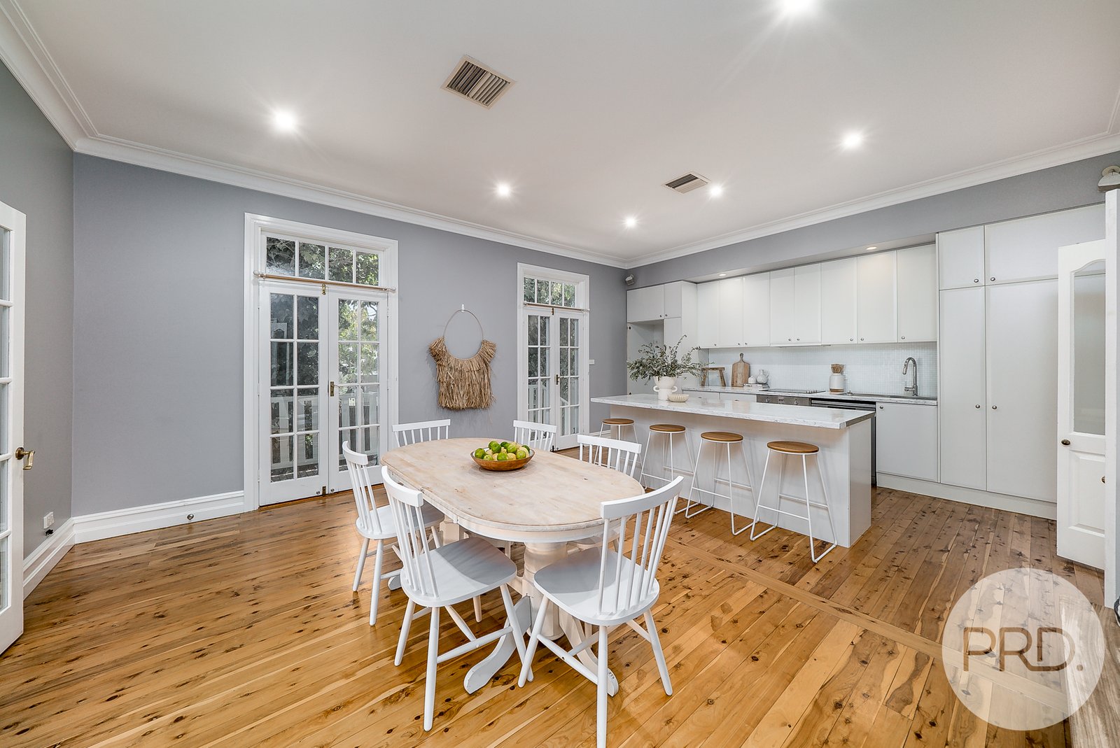 17 Hill Street TURVEY PARK 9