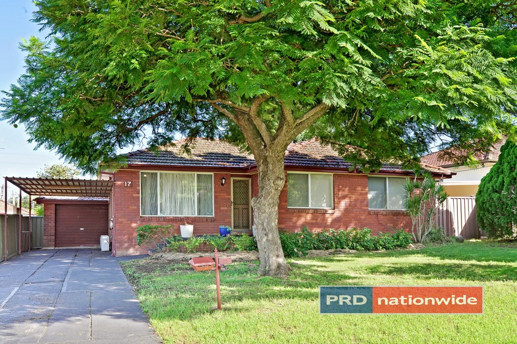17 Hilliger Road SOUTH PENRITH 1