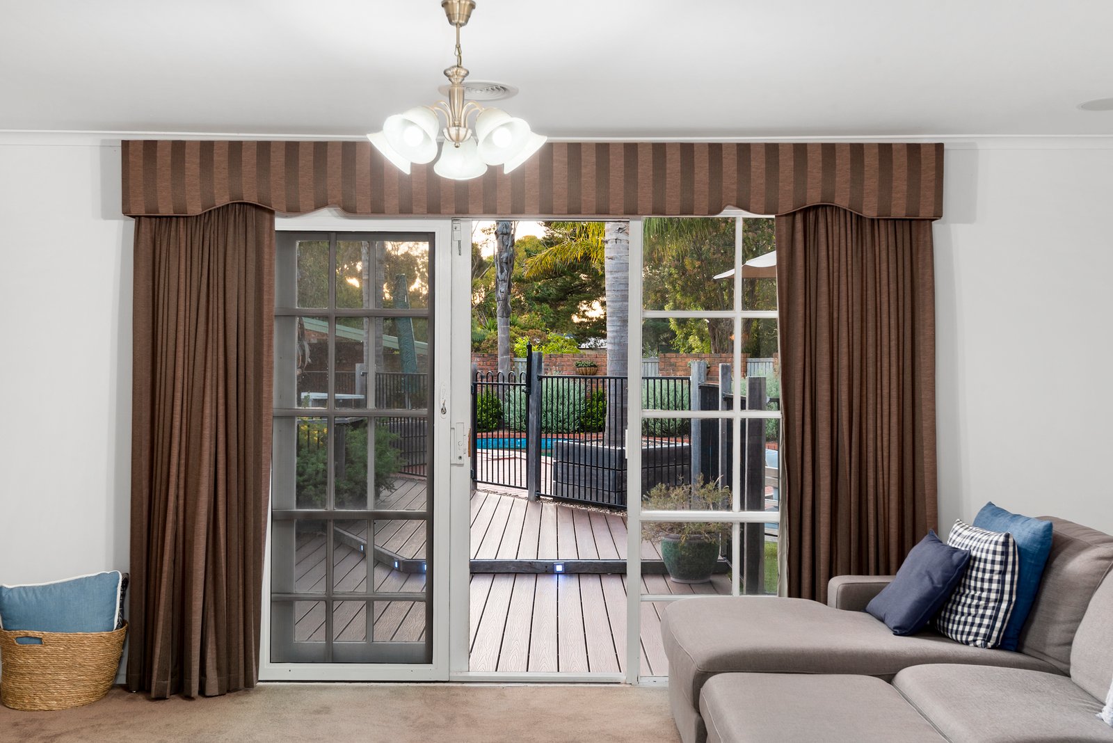 Real Estate and Property in 17 Hillson Grove, Ocean Grove, VIC