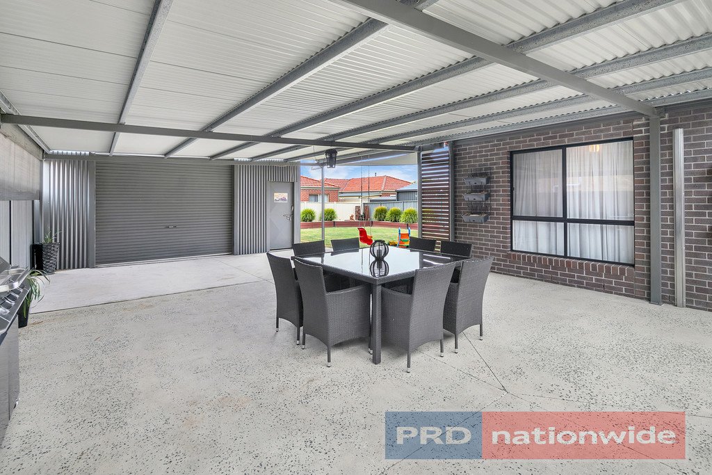 17 Holstein Close DELACOMBE 10