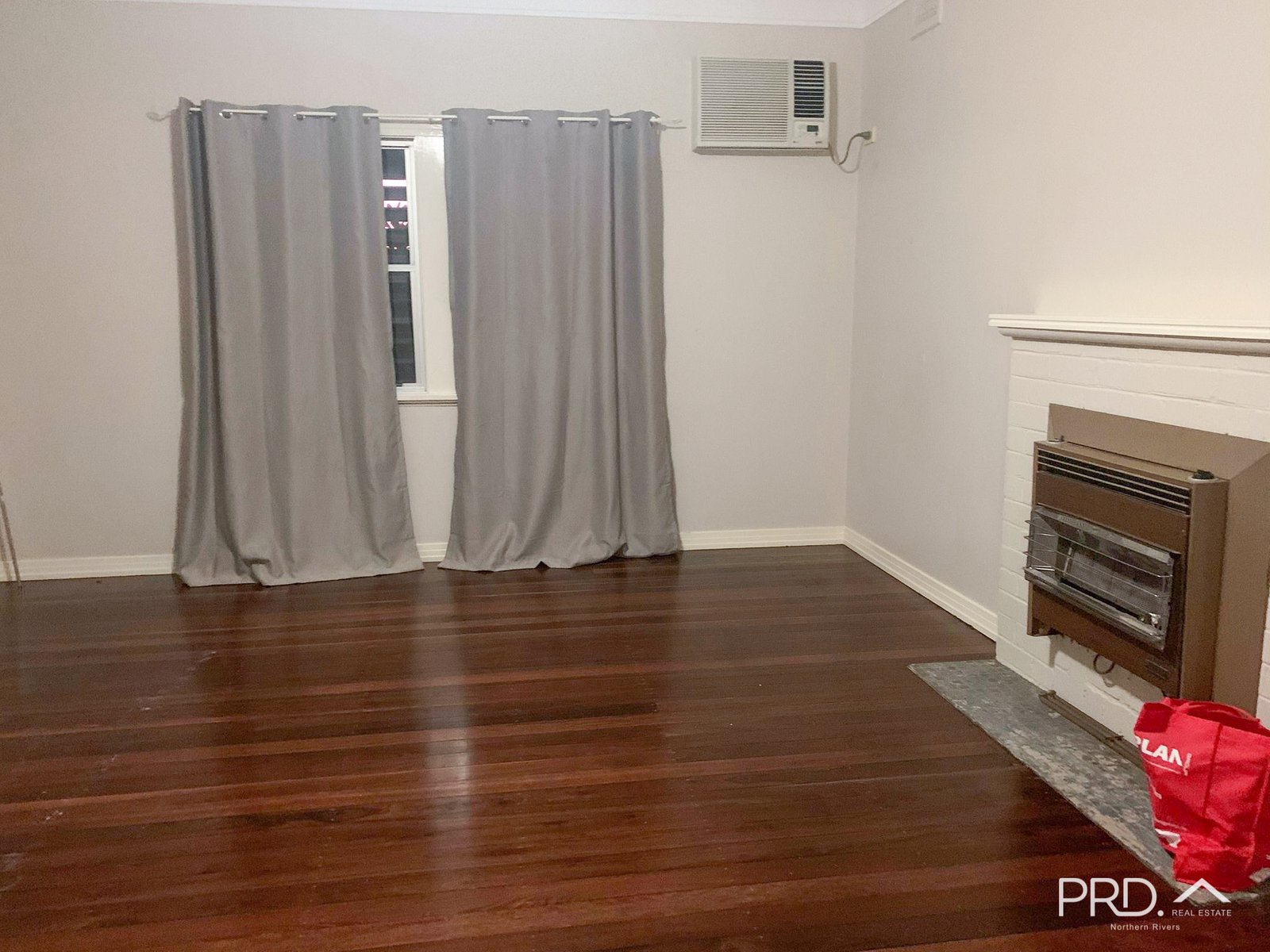 17 Hotham Street CASINO 9