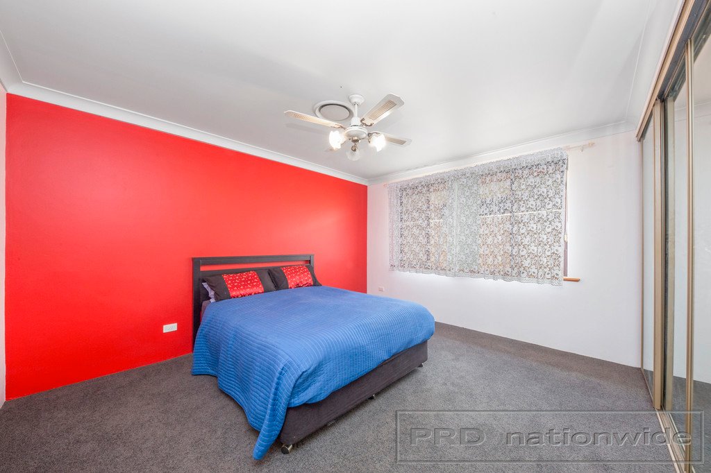17 Houston Avenue TENAMBIT 8