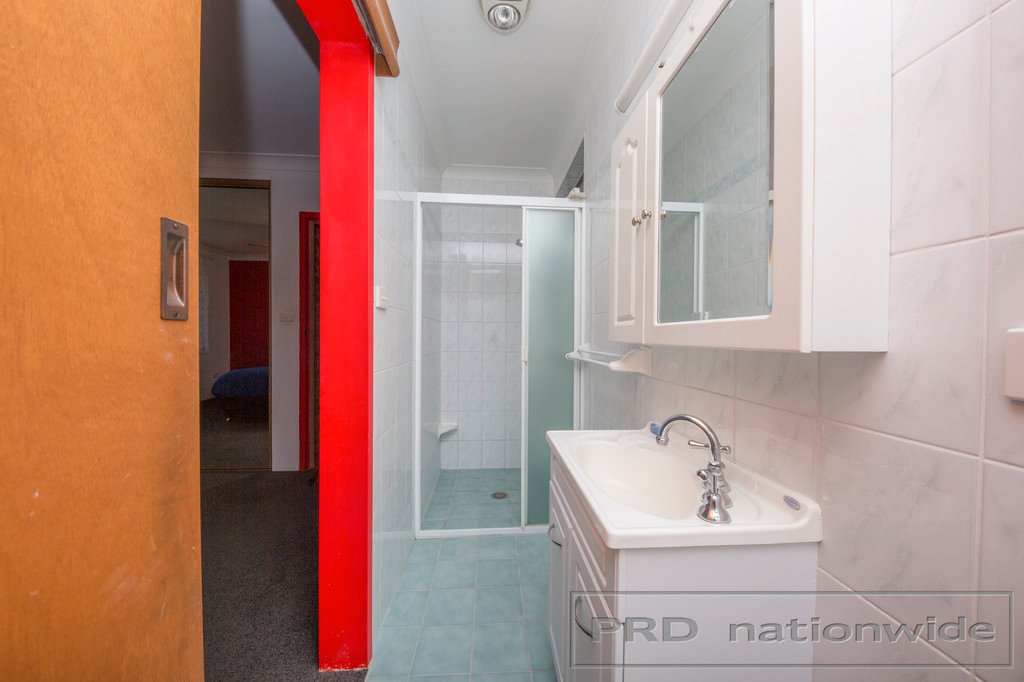17 Houston Avenue TENAMBIT 9