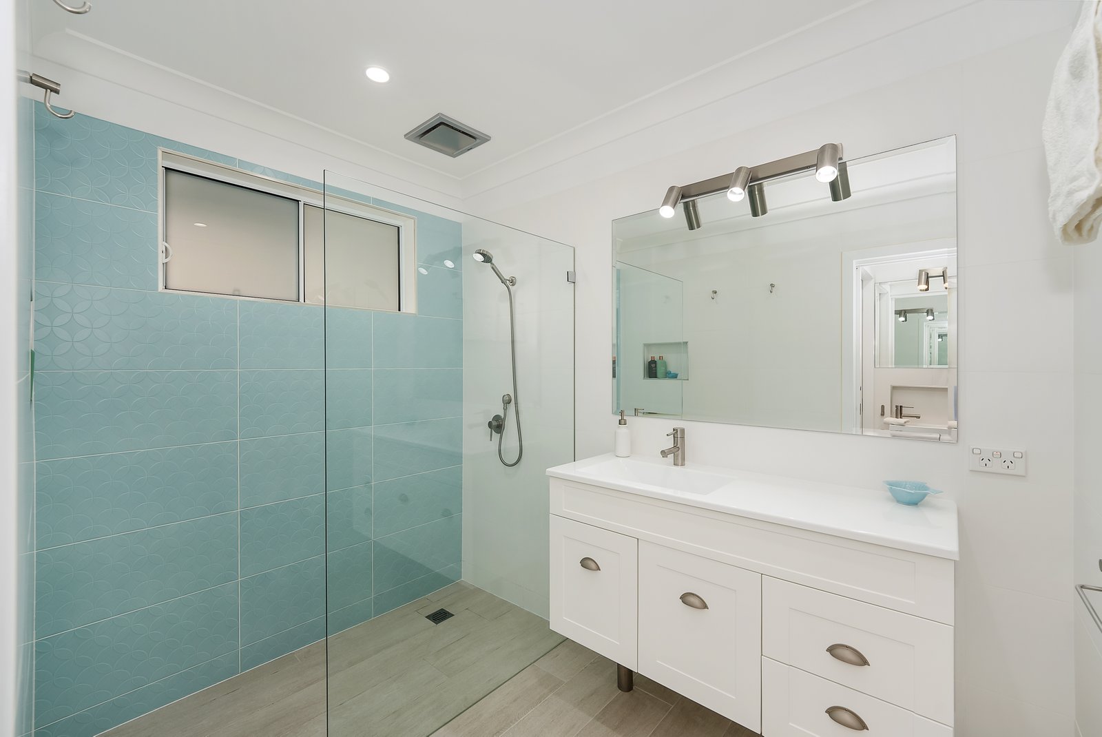 17 Idant Street CAMDEN HEAD 6