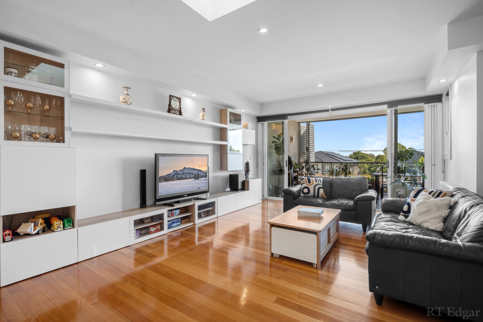 Real Estate and Property in 17 Indra Road, Blackburn South, VIC