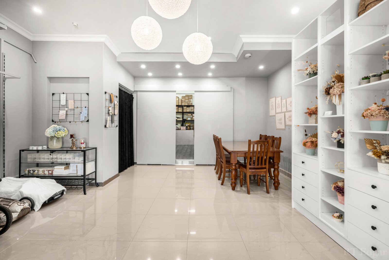 Real Estate and Property in 17 Indra Road, Blackburn South, VIC