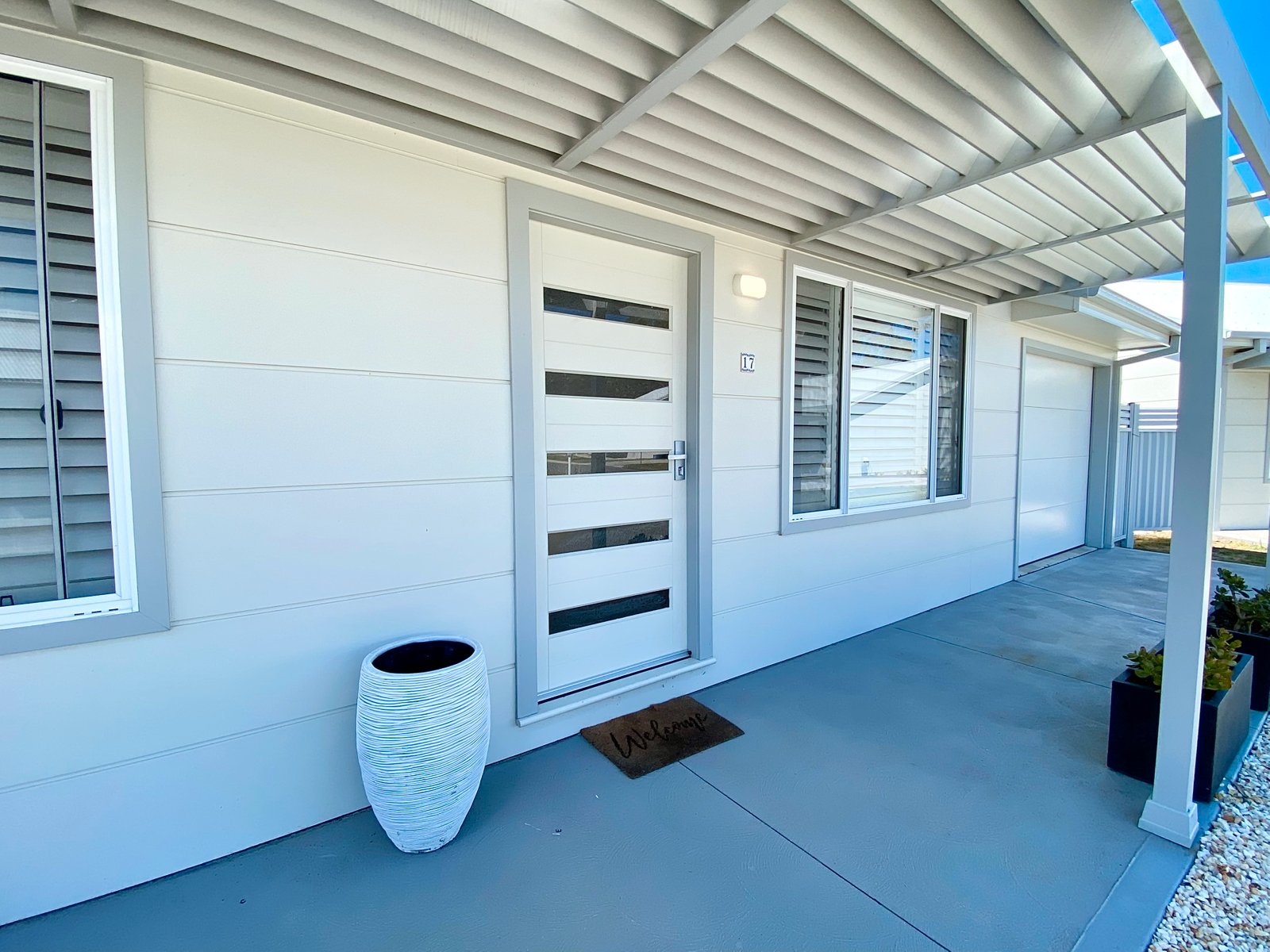 17 Inlet Close SALAMANDER BAY 15