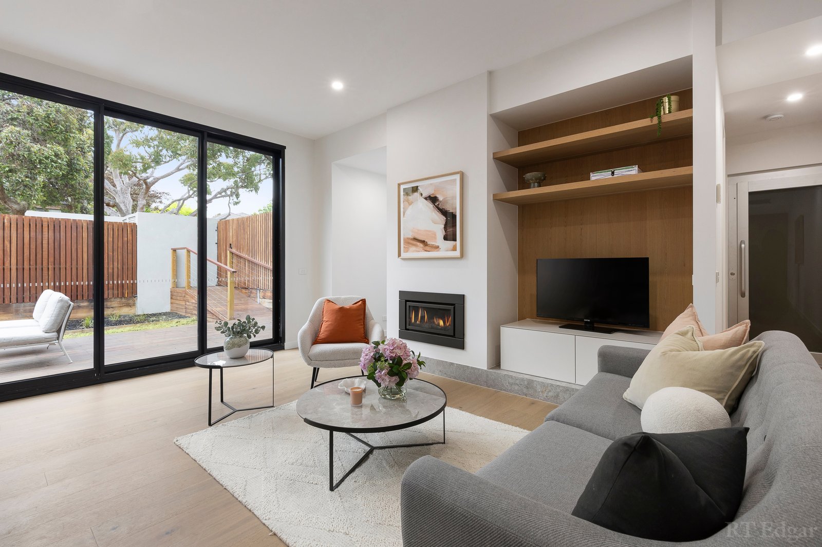 Real Estate and Property in 1/7 Iramoo Street, Balwyn, VIC