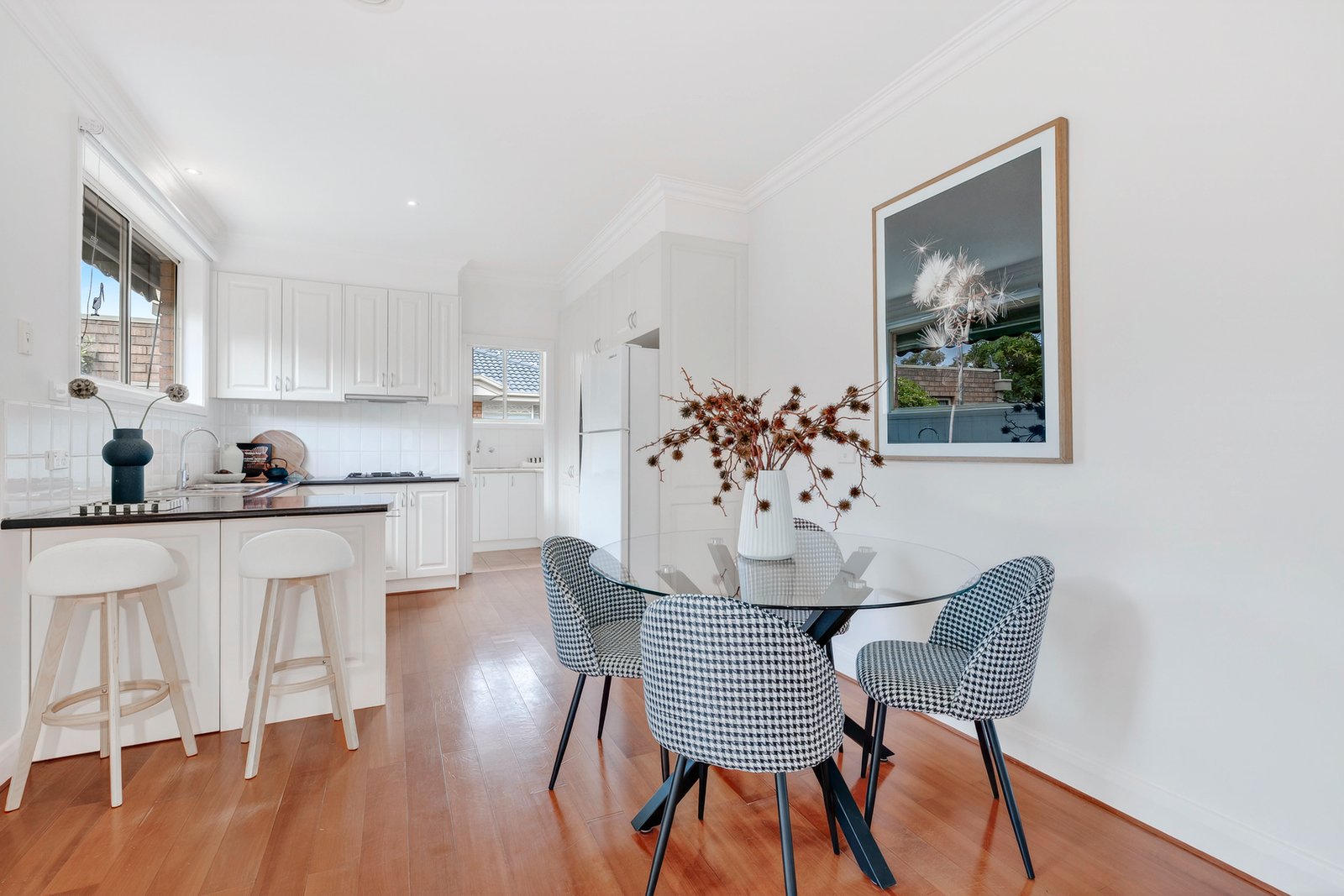 Gallery: 1/7 Irving Street
